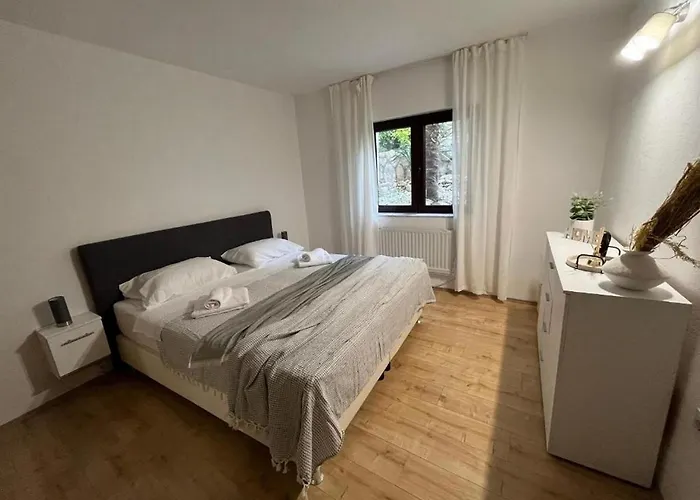 House With A Parking Space Dramalj, Crikvenica - 22988 بيت للعطل *